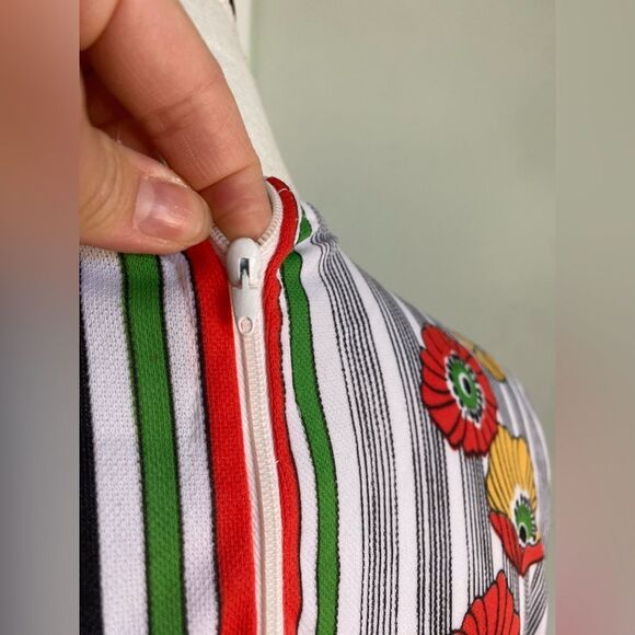 1970s Miss Holly Flower Power Daisy Top - Picture 6 of 11